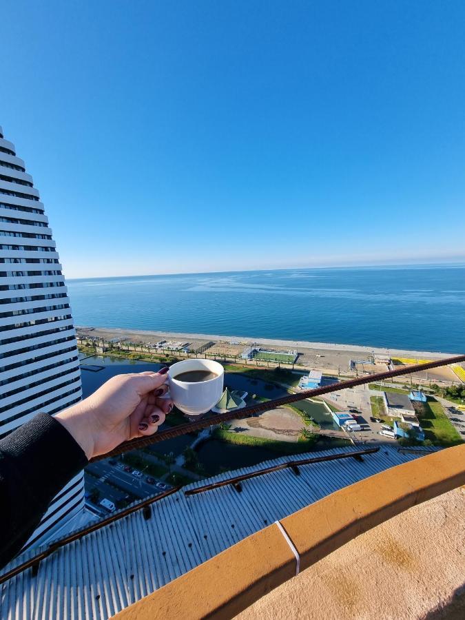 Darianna Batumi Hotel Екстериор снимка