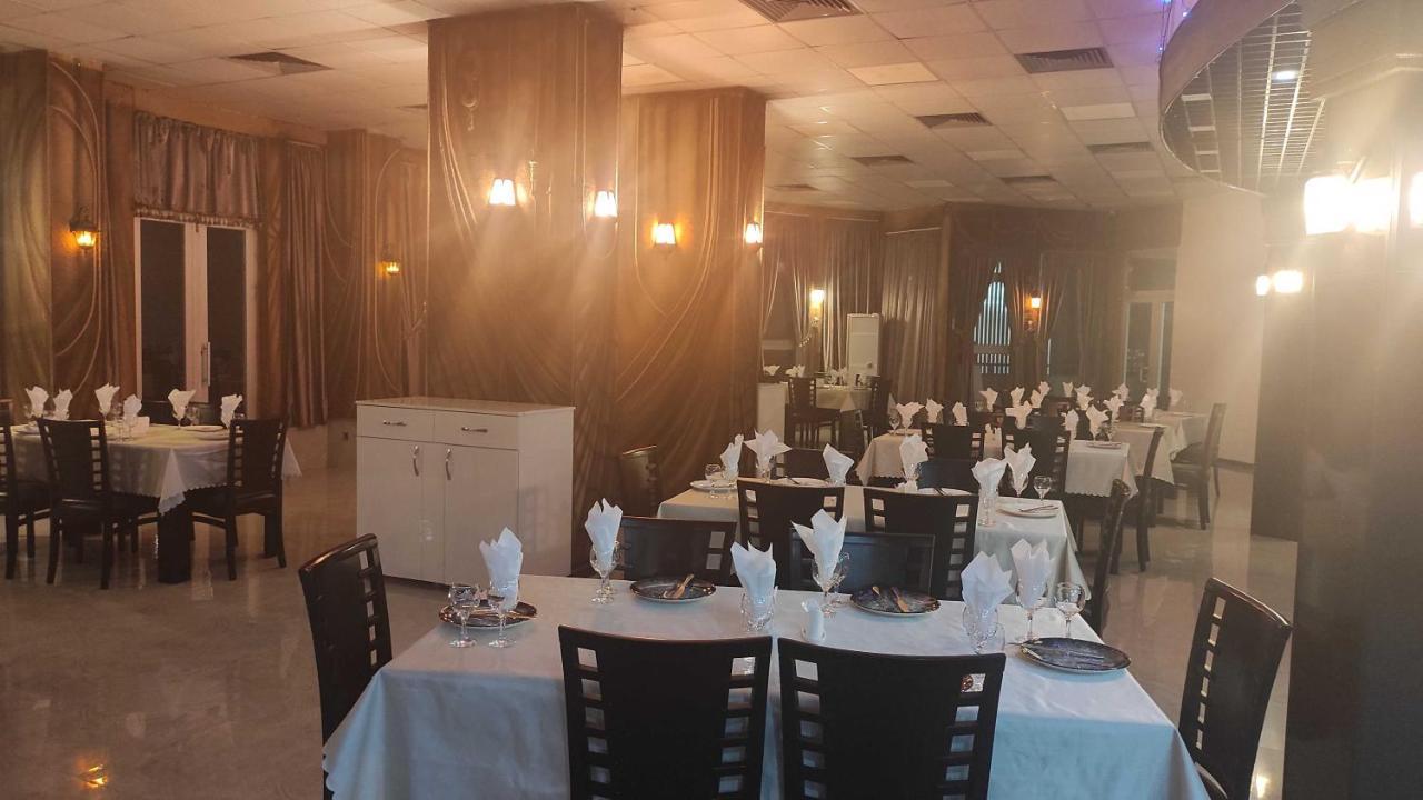 Darianna Batumi Hotel Екстериор снимка