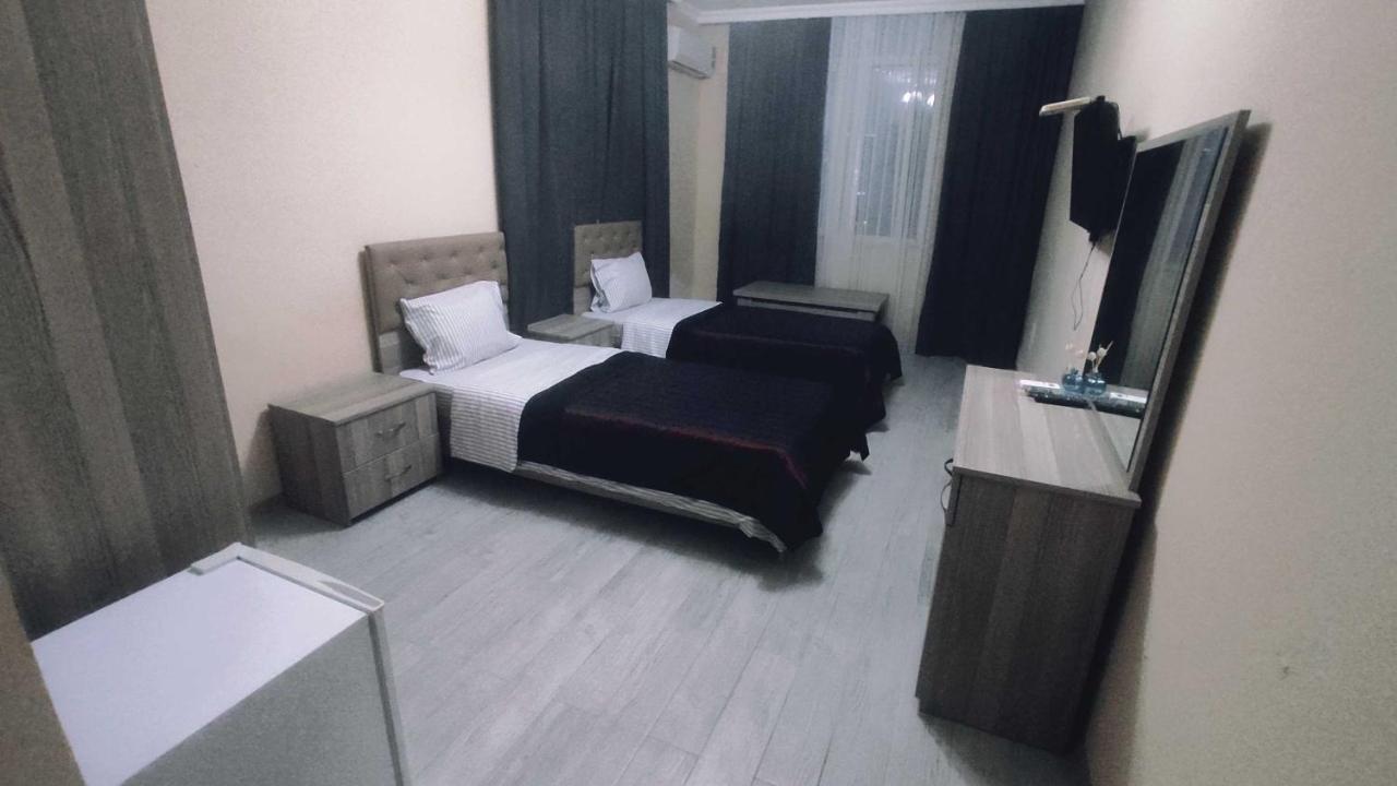 Darianna Batumi Hotel Екстериор снимка