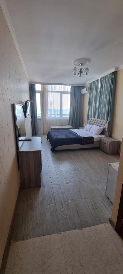 Darianna Batumi Hotel Екстериор снимка
