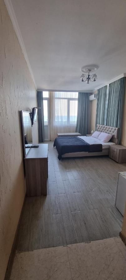 Darianna Batumi Hotel Екстериор снимка