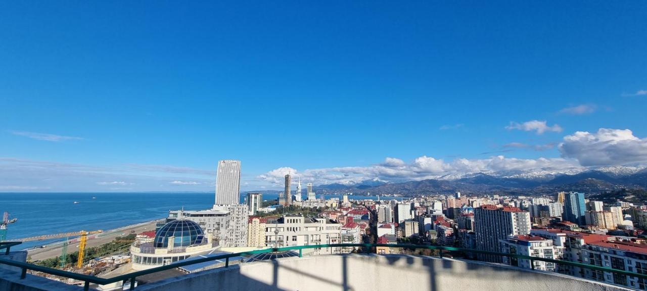 Darianna Batumi Hotel Екстериор снимка
