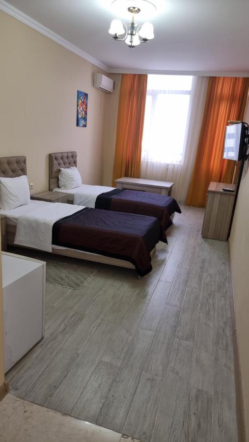 Darianna Batumi Hotel Екстериор снимка