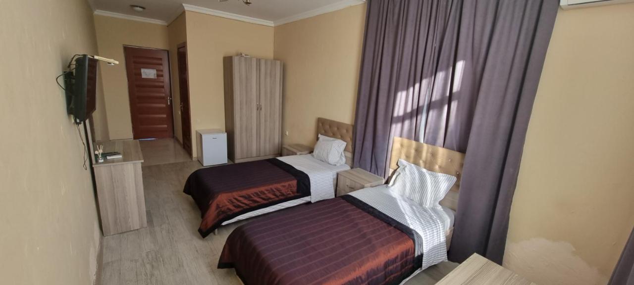 Darianna Batumi Hotel Екстериор снимка