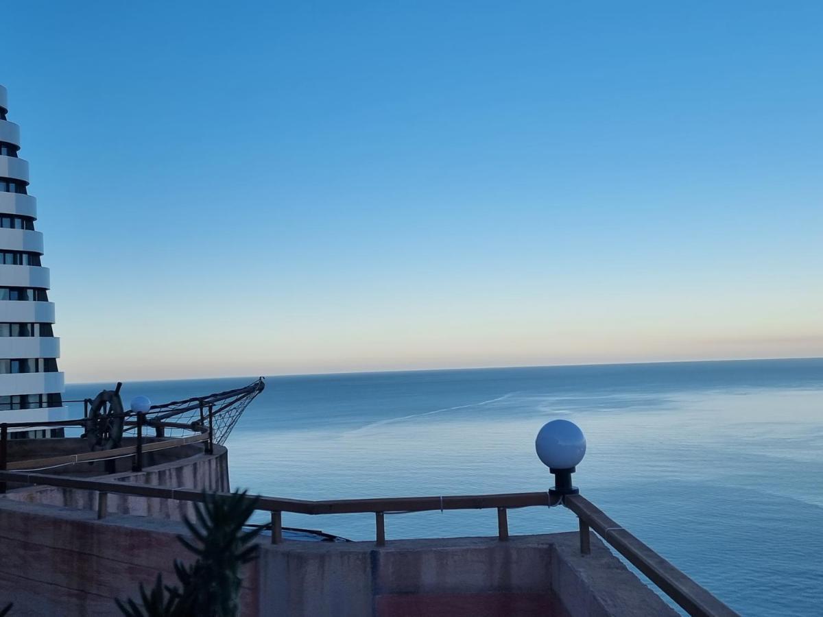 Darianna Batumi Hotel Екстериор снимка